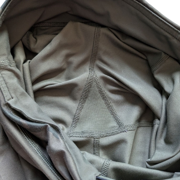 Lululemon Run: Inspire Crop II Womens 4 Active Run Yoga Ahtleisure Camo Green - Picture 11 of 15